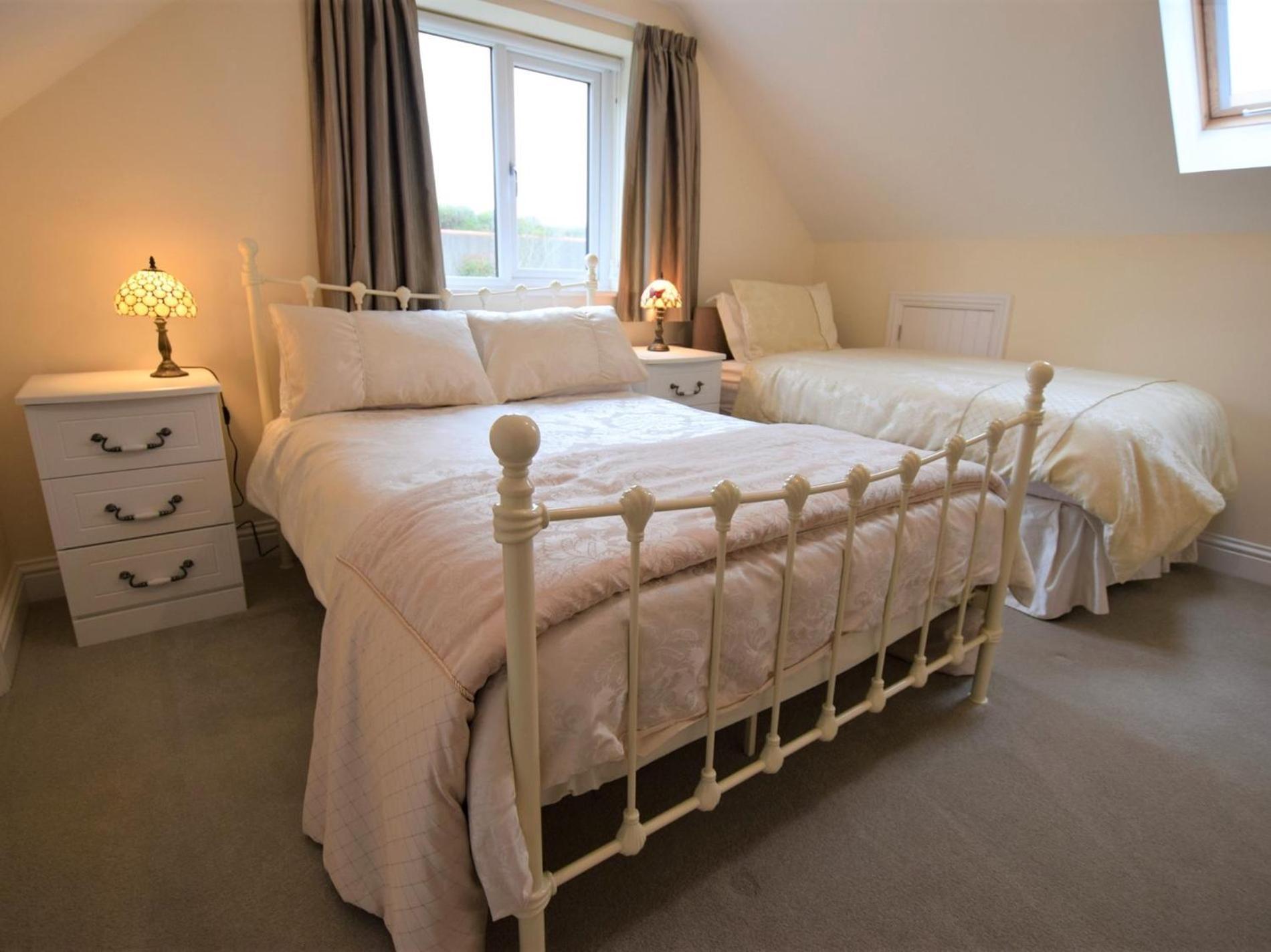 2 Bed In Portreath 54586 Villa เรดรูธ ภายนอก รูปภาพ